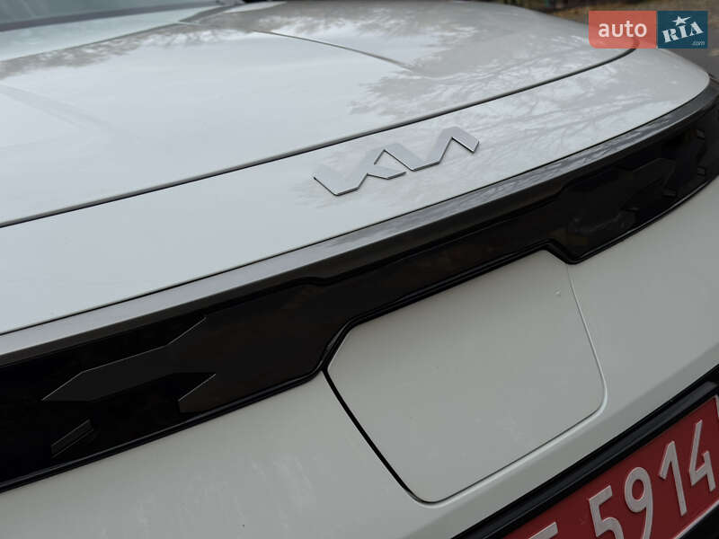 Внедорожник / Кроссовер Kia Niro 2023 в Дрогобыче