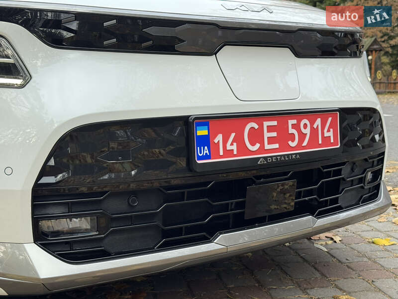 Внедорожник / Кроссовер Kia Niro 2023 в Дрогобыче