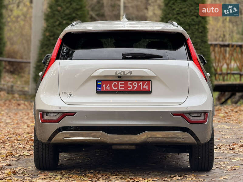 Внедорожник / Кроссовер Kia Niro 2023 в Дрогобыче