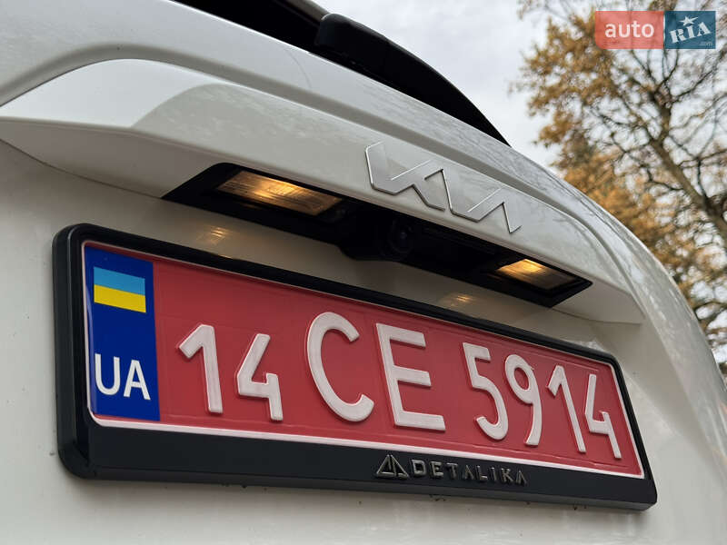 Внедорожник / Кроссовер Kia Niro 2023 в Дрогобыче