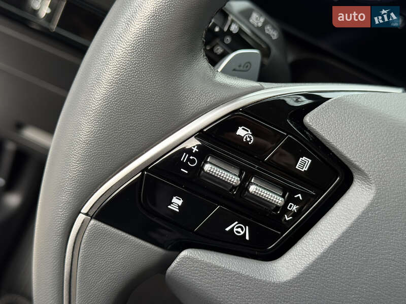 Внедорожник / Кроссовер Kia Niro 2023 в Дрогобыче