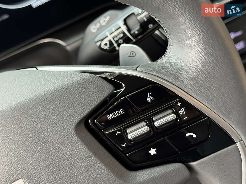 Внедорожник / Кроссовер Kia Niro 2023 в Дрогобыче