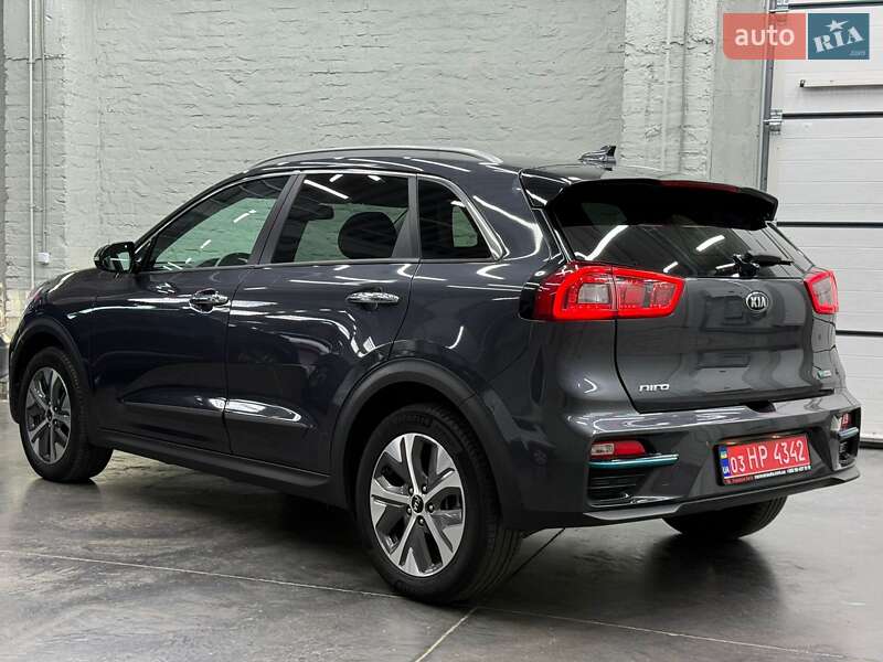 Внедорожник / Кроссовер Kia Niro 2019 в Луцке фото 6 Внедорожник / Кроссовер Kia Niro 2019 в Луцке