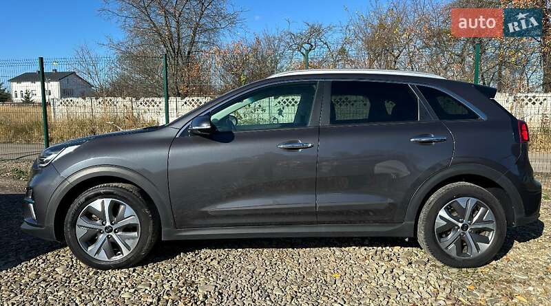 Внедорожник / Кроссовер Kia Niro 2020 в Львове фото 22 Внедорожник / Кроссовер Kia Niro 2020 в Львове