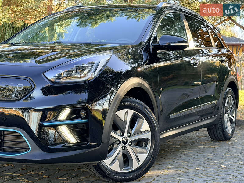 Внедорожник / Кроссовер Kia Niro 2022 в Дрогобыче