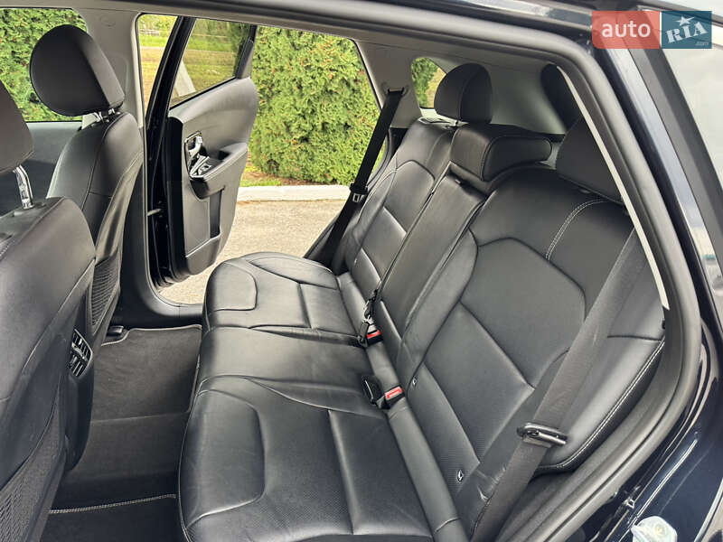 Внедорожник / Кроссовер Kia Niro 2020 в Дубно