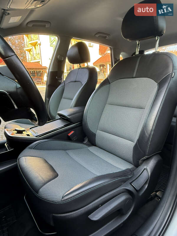 Внедорожник / Кроссовер Kia Niro 2021 в Трускавце