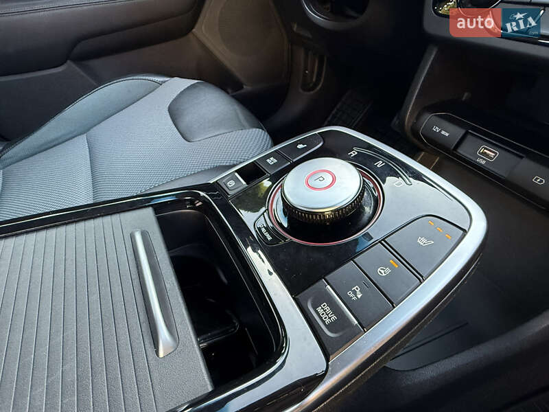 Внедорожник / Кроссовер Kia Niro 2021 в Трускавце