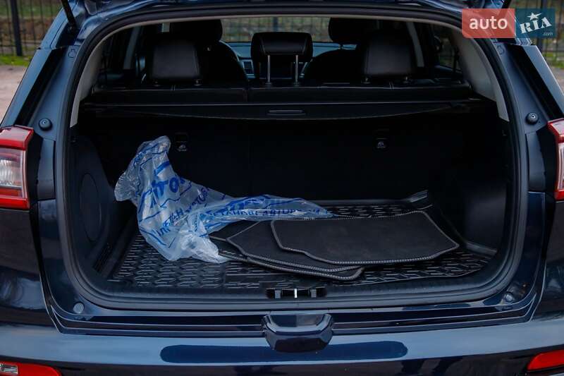 Внедорожник / Кроссовер Kia Niro 2020 в Бердичеве