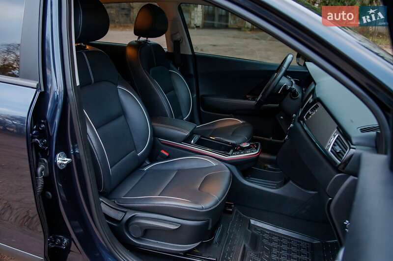 Внедорожник / Кроссовер Kia Niro 2020 в Бердичеве