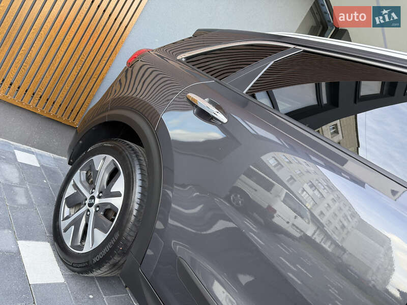 Внедорожник / Кроссовер Kia Niro 2020 в Дрогобыче фото 13 Внедорожник / Кроссовер Kia Niro 2020 в Дрогобыче