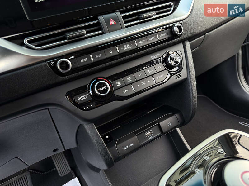 Внедорожник / Кроссовер Kia Niro 2020 в Дрогобыче фото 55 Внедорожник / Кроссовер Kia Niro 2020 в Дрогобыче