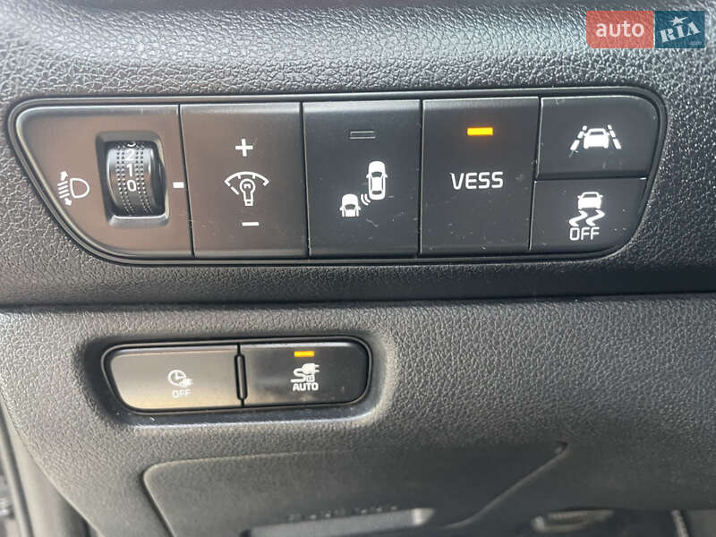 Позашляховик / Кросовер Kia Niro 2021 в Бахмачі