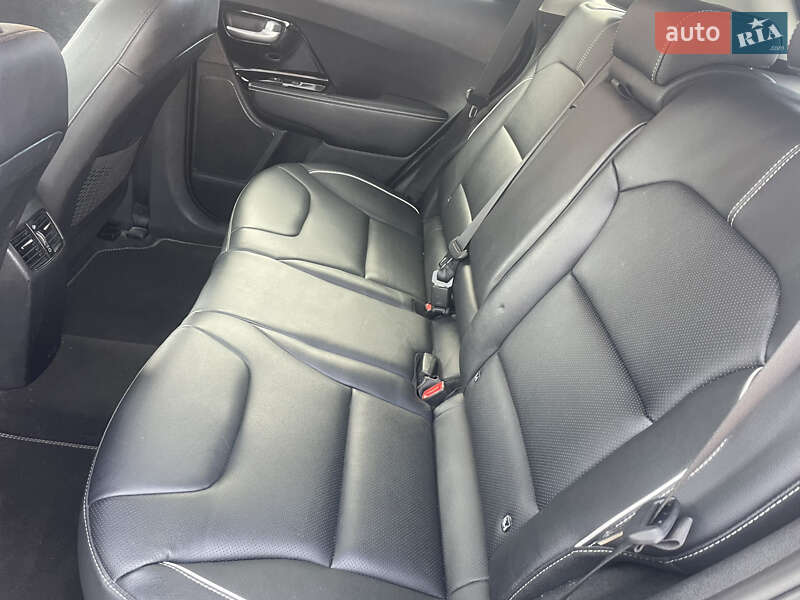 Позашляховик / Кросовер Kia Niro 2021 в Бахмачі