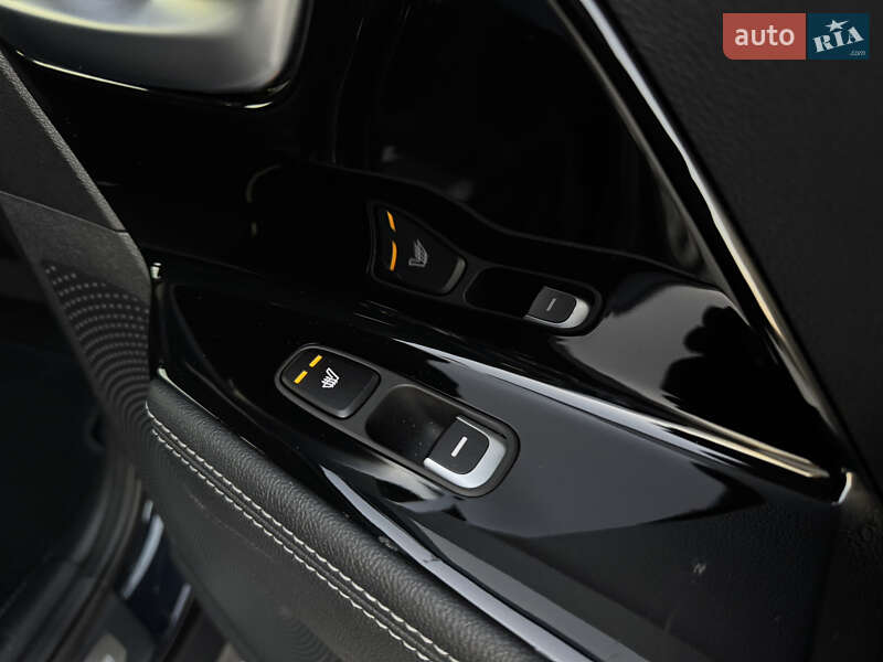 Внедорожник / Кроссовер Kia Niro 2019 в Тернополе фото 59 Внедорожник / Кроссовер Kia Niro 2019 в Тернополе