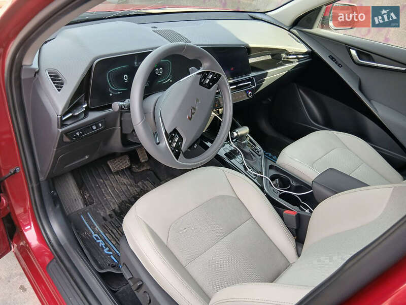 Внедорожник / Кроссовер Kia Niro 2023 в Ирпене