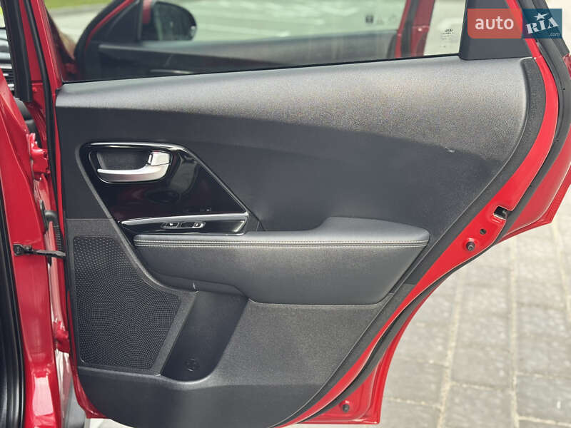 Внедорожник / Кроссовер Kia Niro 2019 в Ровно фото 55 Внедорожник / Кроссовер Kia Niro 2019 в Ровно