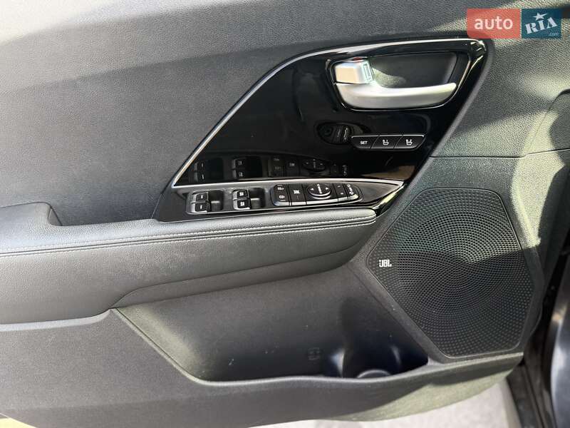 Внедорожник / Кроссовер Kia Niro 2020 в Ровно