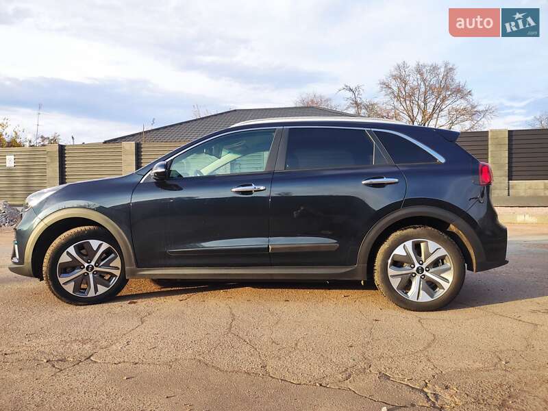 Внедорожник / Кроссовер Kia Niro 2020 в Житомире