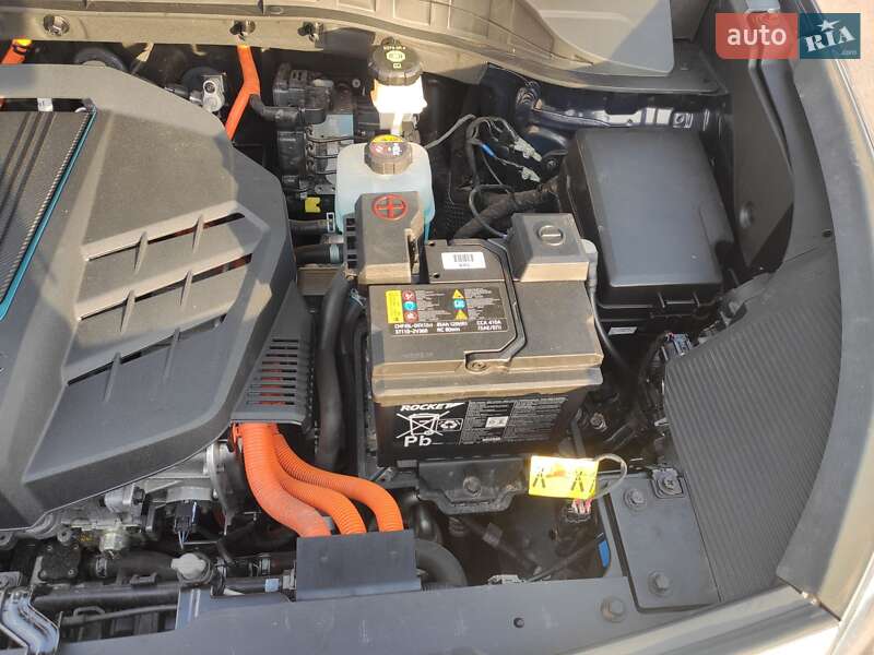 Внедорожник / Кроссовер Kia Niro 2020 в Житомире