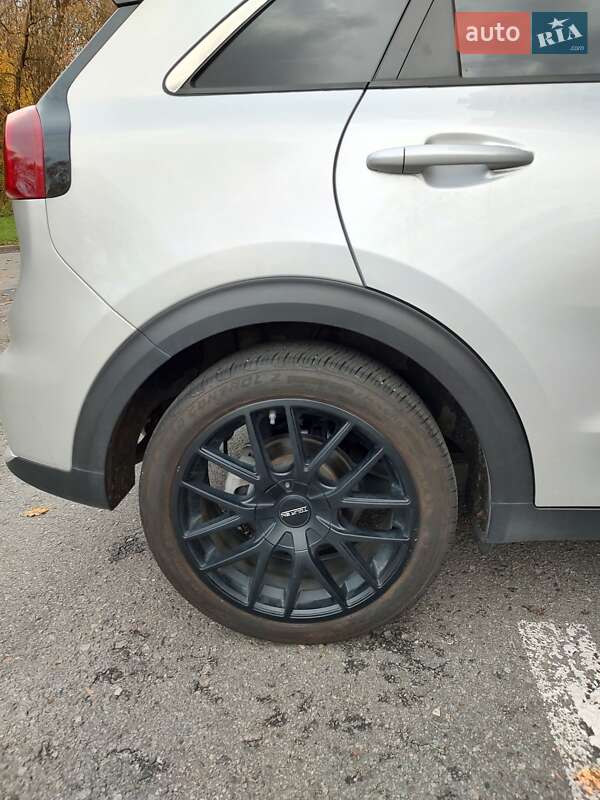 Позашляховик / Кросовер Kia Niro 2019 в Харкові