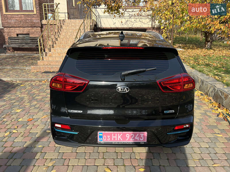 Позашляховик / Кросовер Kia Niro 2020 в Чернівцях