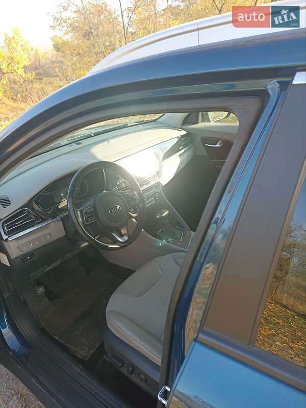 Внедорожник / Кроссовер Kia Niro 2022 в Днепре фото 3 Внедорожник / Кроссовер Kia Niro 2022 в Днепре