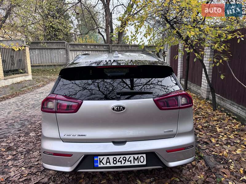 Внедорожник / Кроссовер Kia Niro 2018 в Киеве