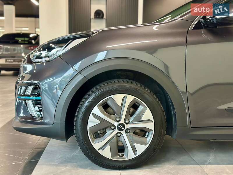 Внедорожник / Кроссовер Kia Niro 2020 в Львове фото 6 Внедорожник / Кроссовер Kia Niro 2020 в Львове