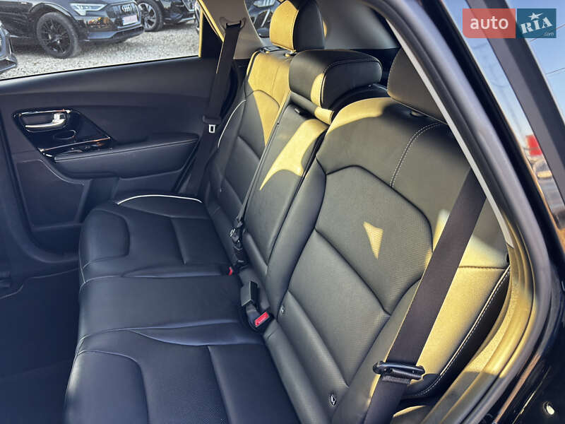 Внедорожник / Кроссовер Kia Niro 2020 в Львове