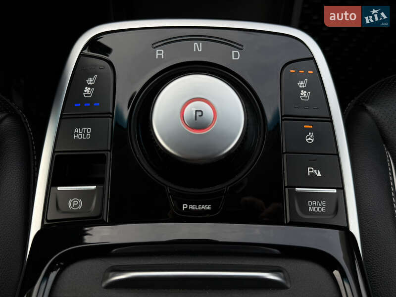 Внедорожник / Кроссовер Kia Niro 2021 в Львове