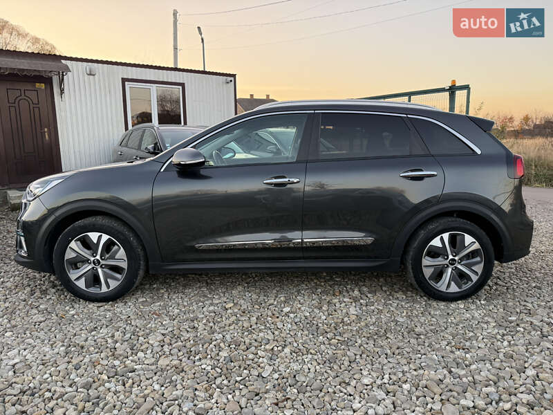 Внедорожник / Кроссовер Kia Niro 2021 в Львове