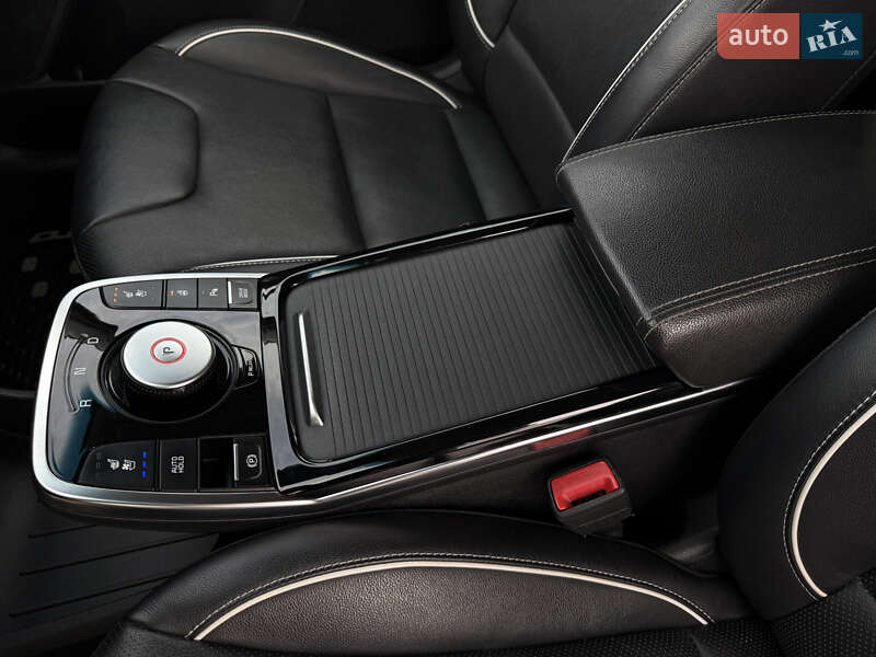 Внедорожник / Кроссовер Kia Niro 2021 в Львове