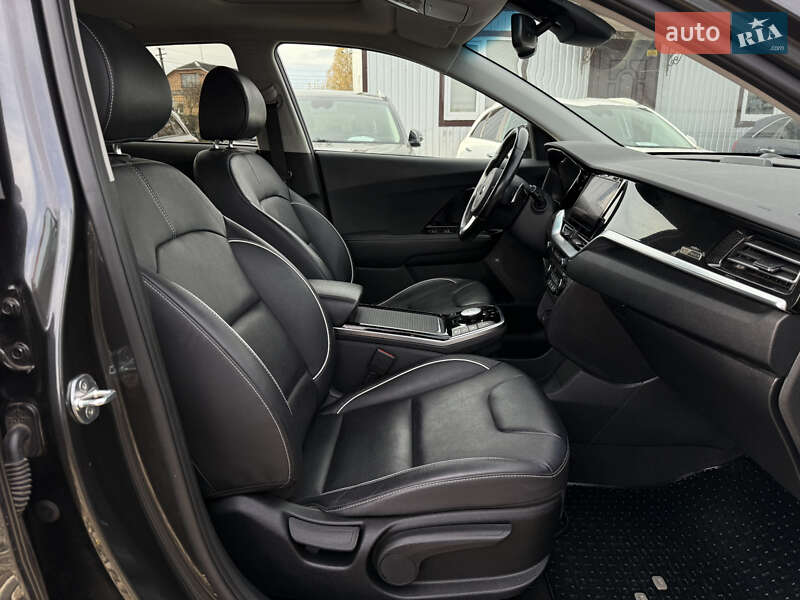 Внедорожник / Кроссовер Kia Niro 2021 в Львове