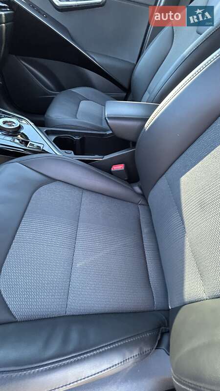 Внедорожник / Кроссовер Kia Niro 2023 в Ровно фото 15 Внедорожник / Кроссовер Kia Niro 2023 в Ровно