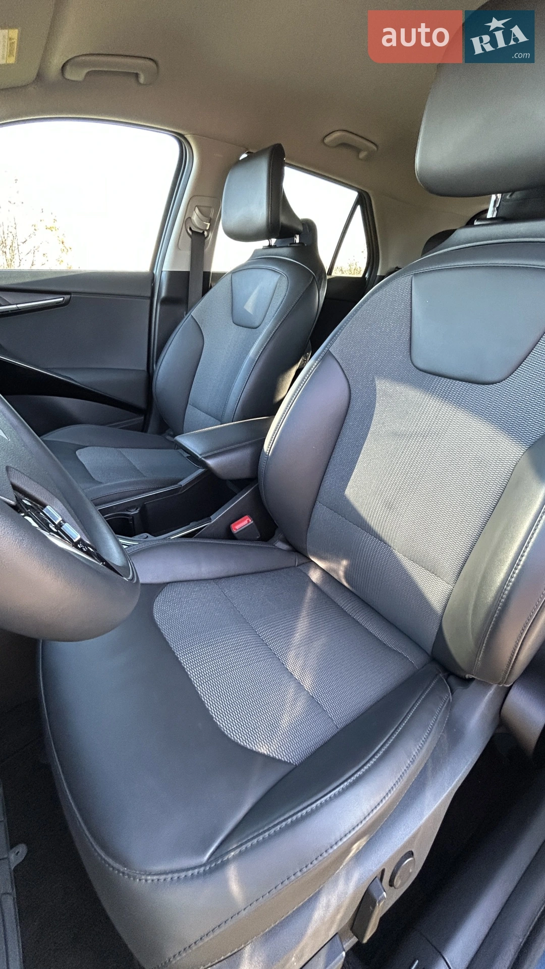 2023 Kia Niro - мініатюра 16