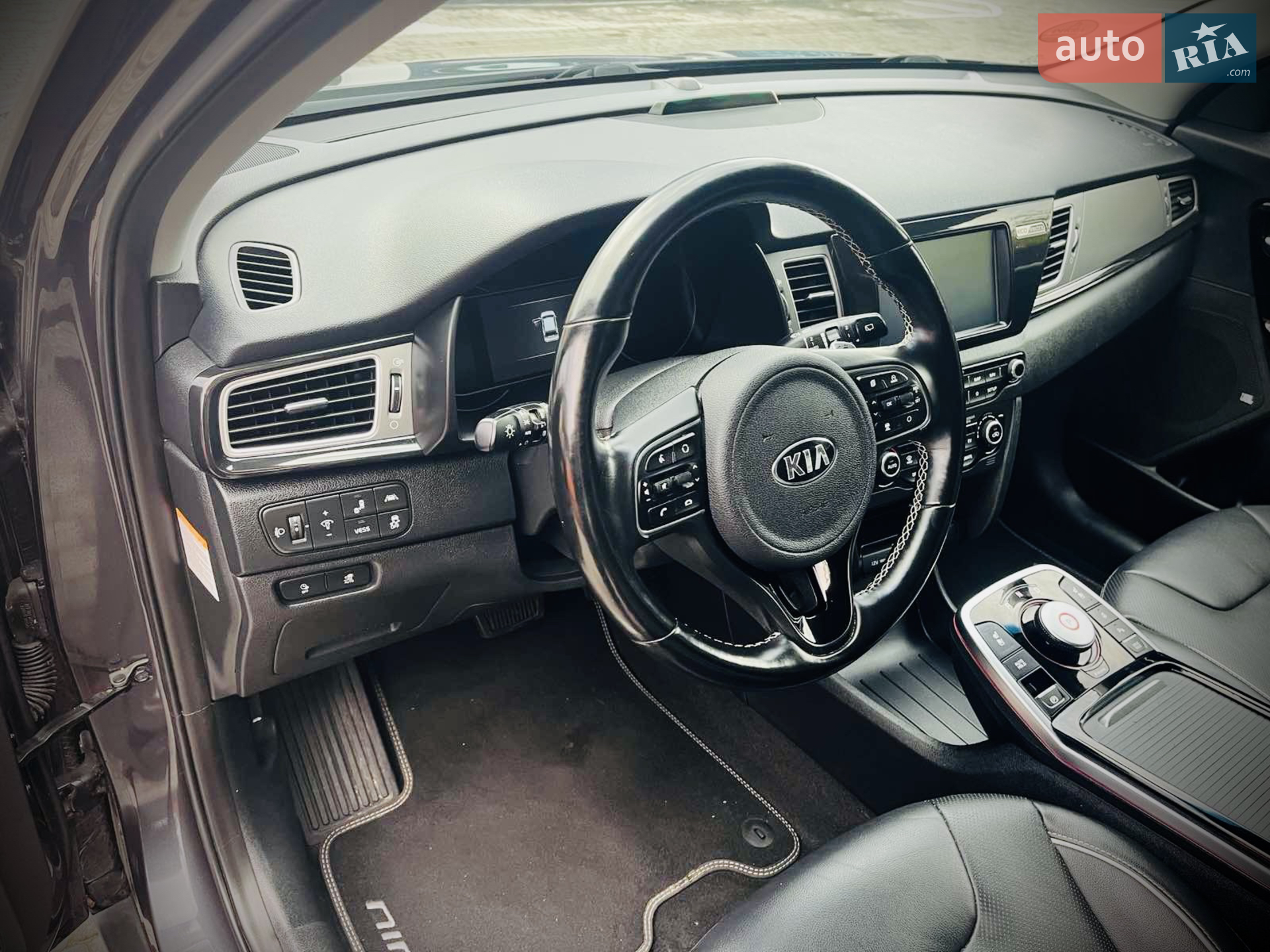 2019 Kia Niro - мініатюра 18