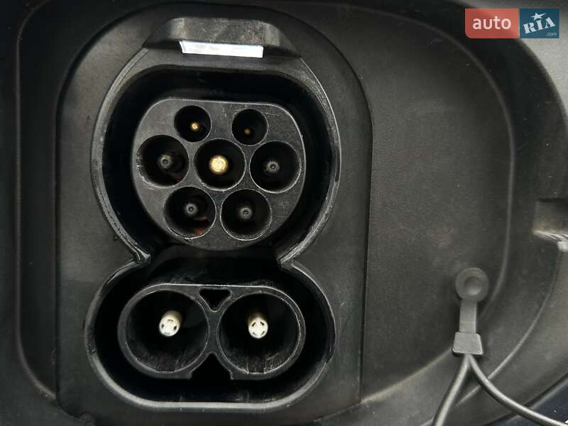 Внедорожник / Кроссовер Kia Niro 2020 в Львове фото 32 Внедорожник / Кроссовер Kia Niro 2020 в Львове