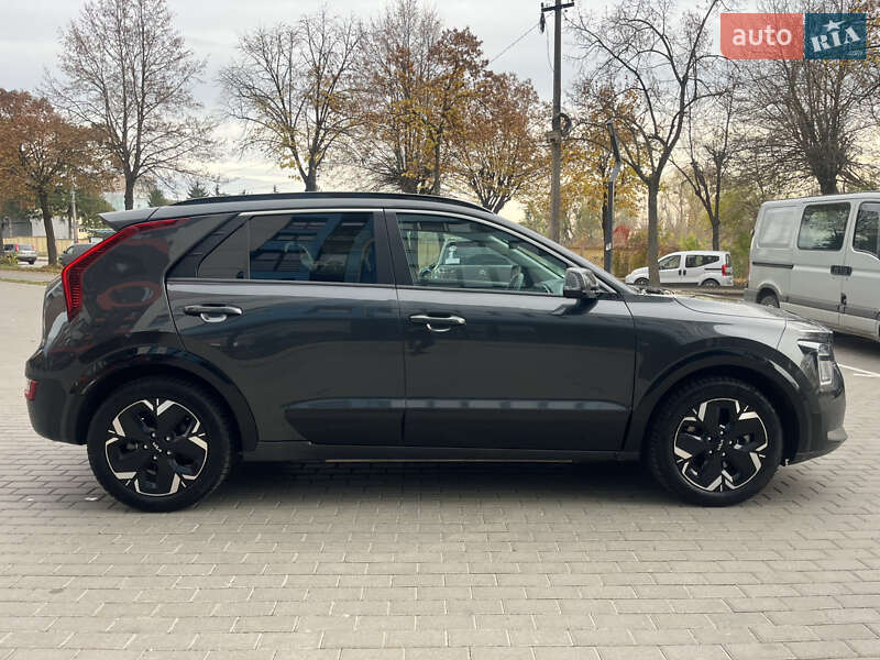 Внедорожник / Кроссовер Kia Niro 2023 в Ровно