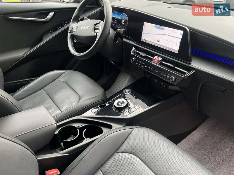 Внедорожник / Кроссовер Kia Niro 2023 в Ровно