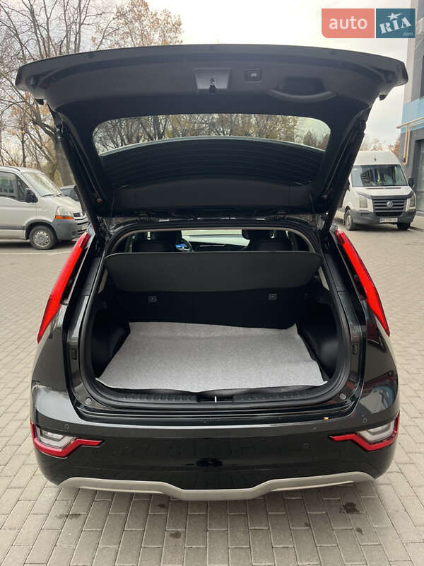 Внедорожник / Кроссовер Kia Niro 2023 в Ровно