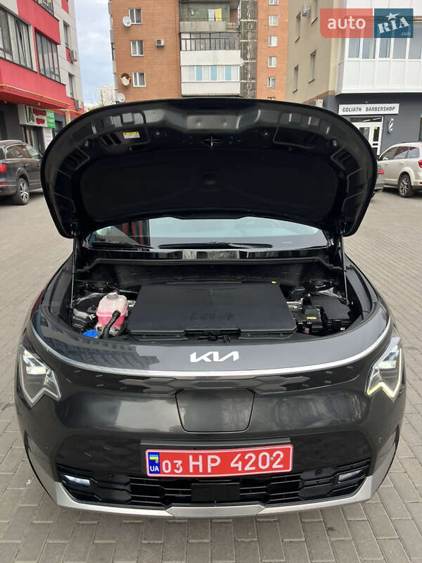 Внедорожник / Кроссовер Kia Niro 2023 в Ровно