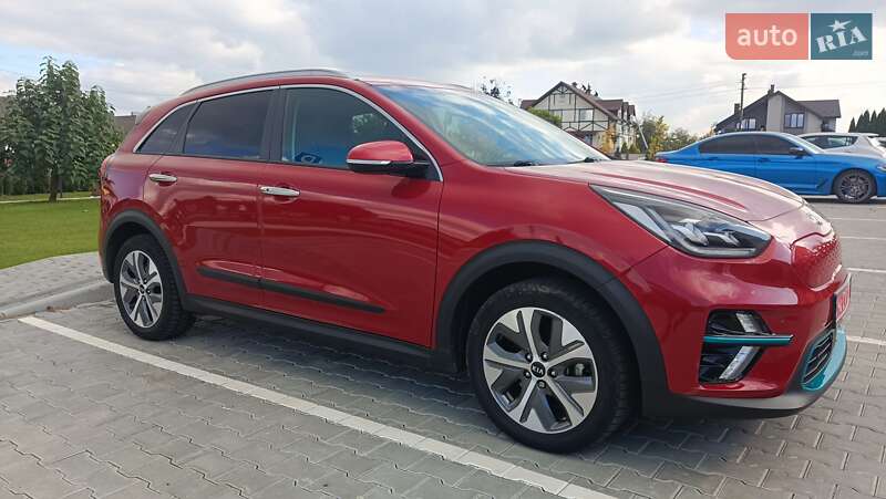 Внедорожник / Кроссовер Kia Niro 2020 в Львове фото 11 Внедорожник / Кроссовер Kia Niro 2020 в Львове