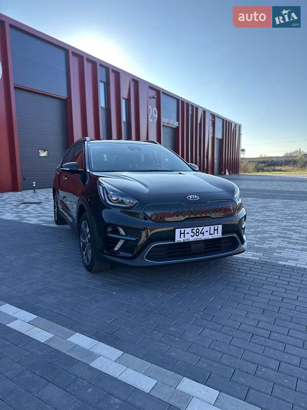 Внедорожник / Кроссовер Kia Niro 2019 в Львове
