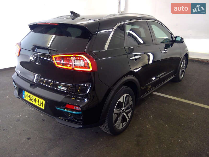 Внедорожник / Кроссовер Kia Niro 2019 в Львове