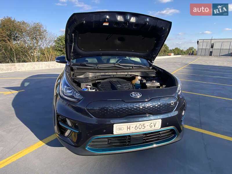 Позашляховик / Кросовер Kia Niro 2019 в Тернополі