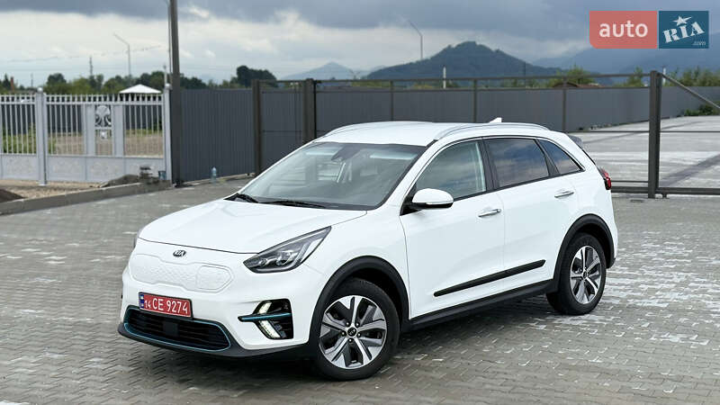 Внедорожник / Кроссовер Kia Niro 2021 в Хусте фото 16 Внедорожник / Кроссовер Kia Niro 2021 в Хусте
