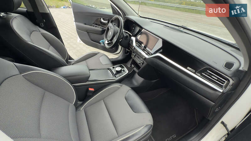 Внедорожник / Кроссовер Kia Niro 2021 в Хусте фото 33 Внедорожник / Кроссовер Kia Niro 2021 в Хусте