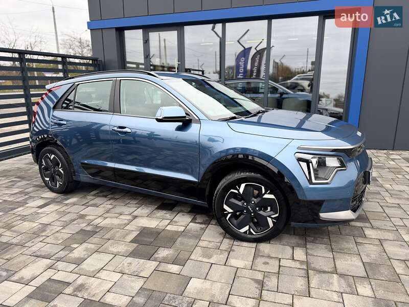 Внедорожник / Кроссовер Kia Niro 2023 в Ровно