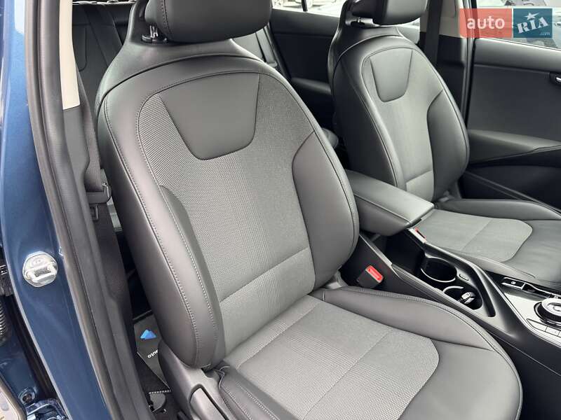 Внедорожник / Кроссовер Kia Niro 2023 в Ровно